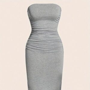 Chic Strapless Gray Dress